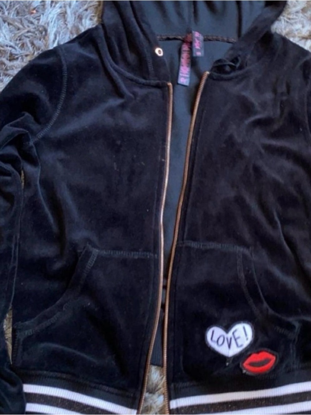 Betsey Johnson Black Velour Hooded Zip Jacket with Love & Lips Patches